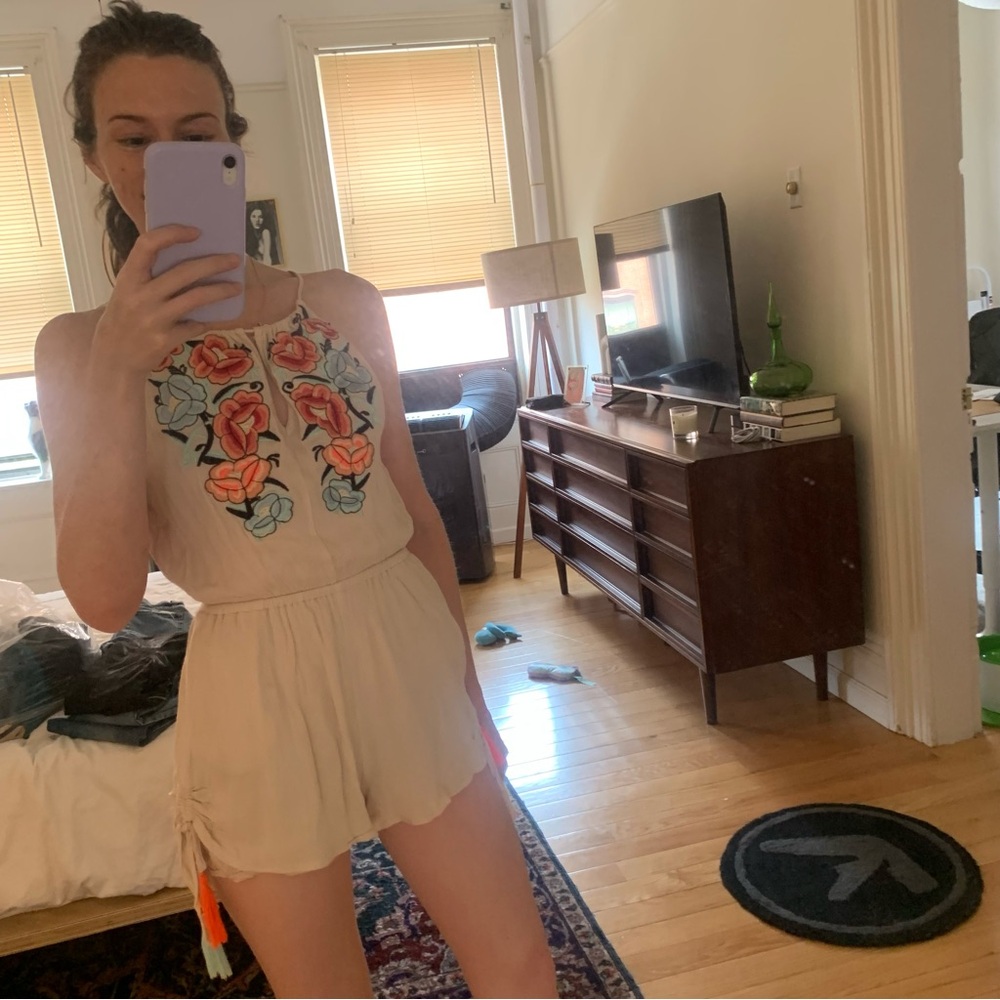 Selfie Leslie Romper